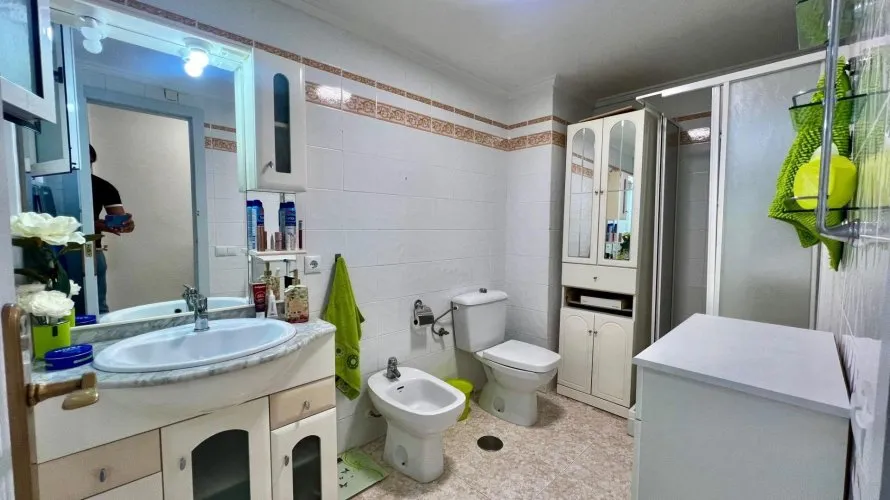 Apartamento de 1 dormitorio en Torrevieja, Spain No. 3355 № 2