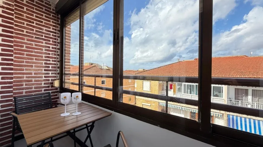 Apartamento de 2 dormitorios en Torrevieja, Spain No. 3387 № 1