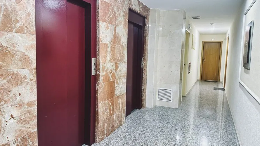 Apartamento de 2 dormitorios en Benidorm, Spain No. 3420 № 13