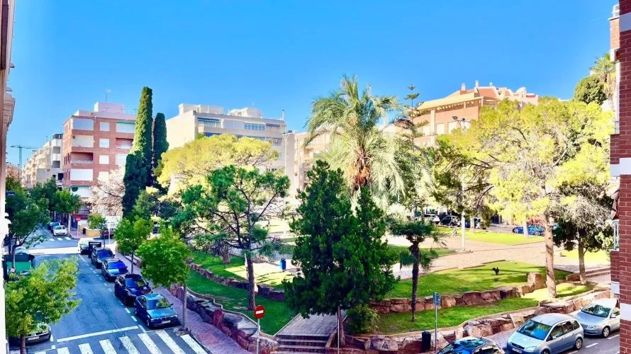 Apartamento de 2 dormitorios en Torrevieja, Spain No. 3203 № 28