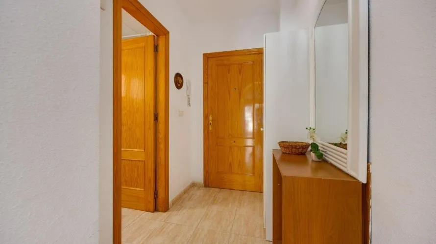 Apartamento de 1 dormitorio en Torrevieja, Spain No. 3207 № 21