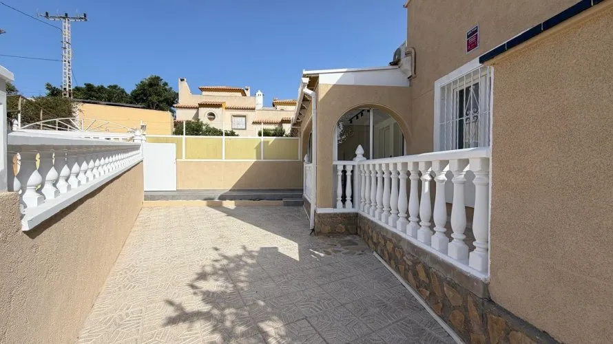 Сasa de 2 dormitorios en Torrevieja, Spain No. 3210 № 26
