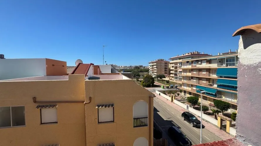 Ático de 3 dormitorios en Torrevieja, Spain No. 3191
