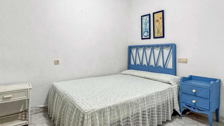 Apartamento de 120m² en Torrevieja, Spain No. 3229 № 2
