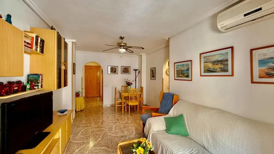 Apartamento de 2 dormitorios en Torrevieja, Spain No. 3198 № 25
