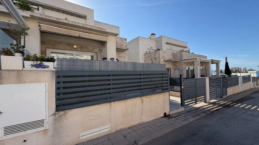 Сasa de 3 dormitorios en Torrevieja, Spain No. 3380 № 25