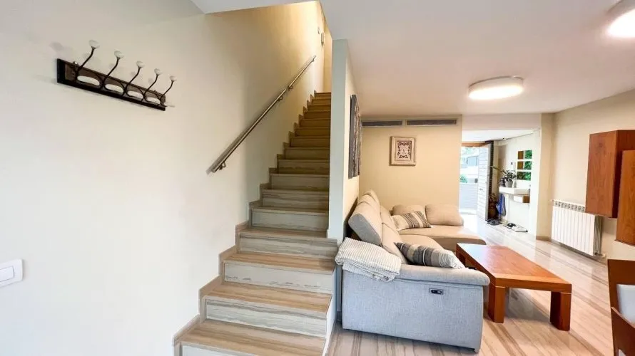 Apartamento de 4 dormitorios en Chiva, Spain No. 3291 № 15
