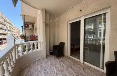 Apartamento de 2 dormitorios en Torrevieja, Spain No. 3336
