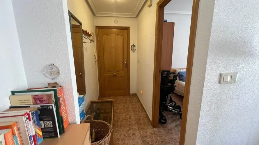 Apartamento de 2 dormitorios en Torrevieja, Spain No. 3233 № 20