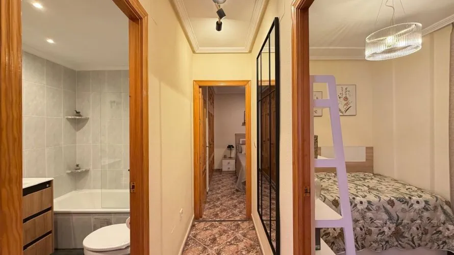 Apartamento de 2 dormitorios en Torrevieja, Spain No. 3349 № 7