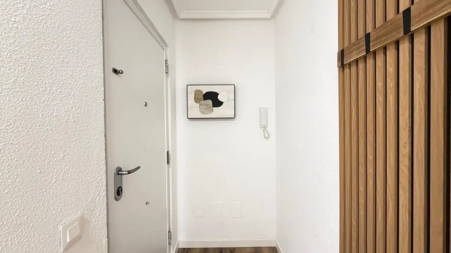 Apartamento de 3 dormitorios en Torrevieja, Spain No. 3443 № 28