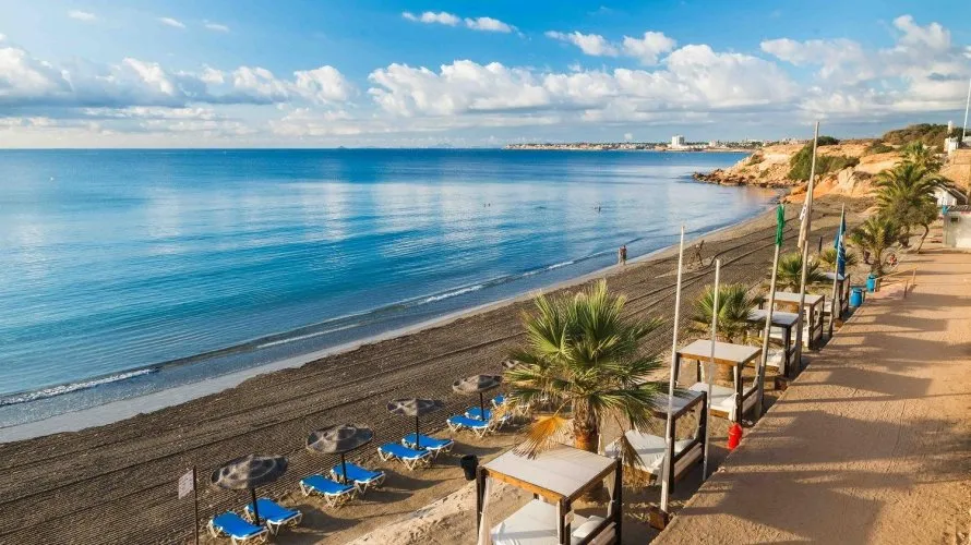 Apartamento de 1 dormitorio en Alicante, Spain No. 3224 № 1