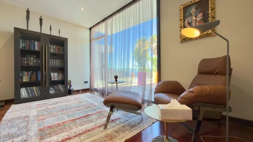 Villa de 5 dormitorios en Benidorm, Spain No. 3399 № 8