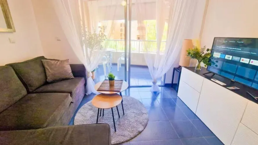 Apartamento de 1 dormitorio en Torrevieja, Spain No. 3333 № 2