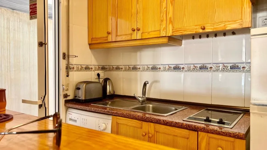 Apartamento de 1 dormitorio en Torrevieja, Spain No. 3354 № 6