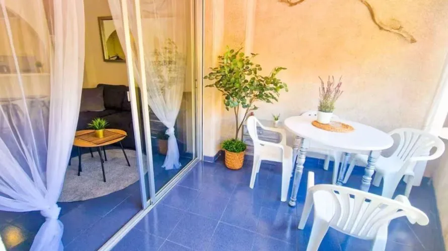 Apartamento de 1 dormitorio en Torrevieja, Spain No. 3333 № 10