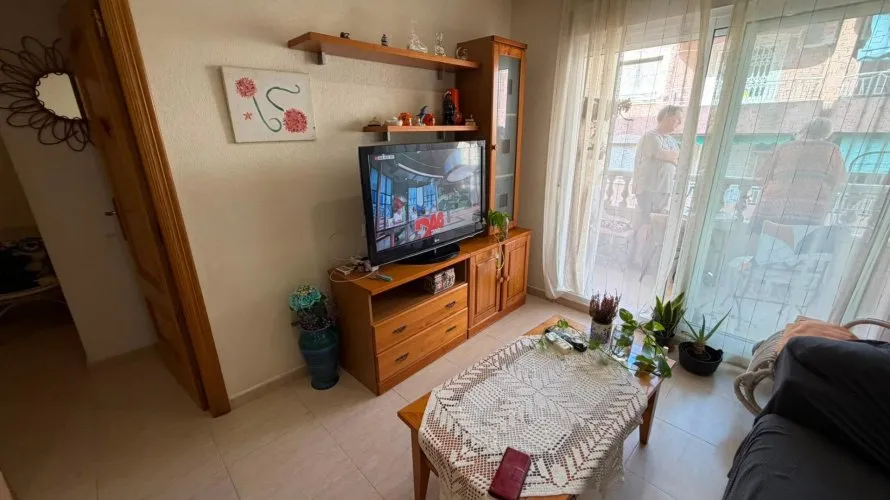 Apartamento de 1 dormitorio en Torrevieja, Spain No. 3372 № 7