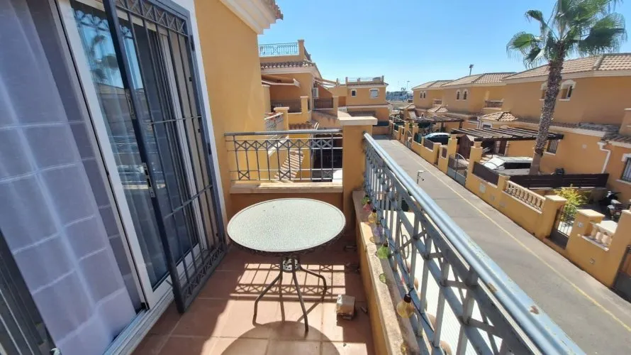 Dúplex de 83m² en Torrevieja, Spain No. 3340 № 10