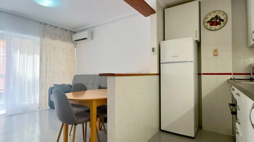 Apartamento de 1 dormitorio en Torrevieja, Spain No. 3323 № 16