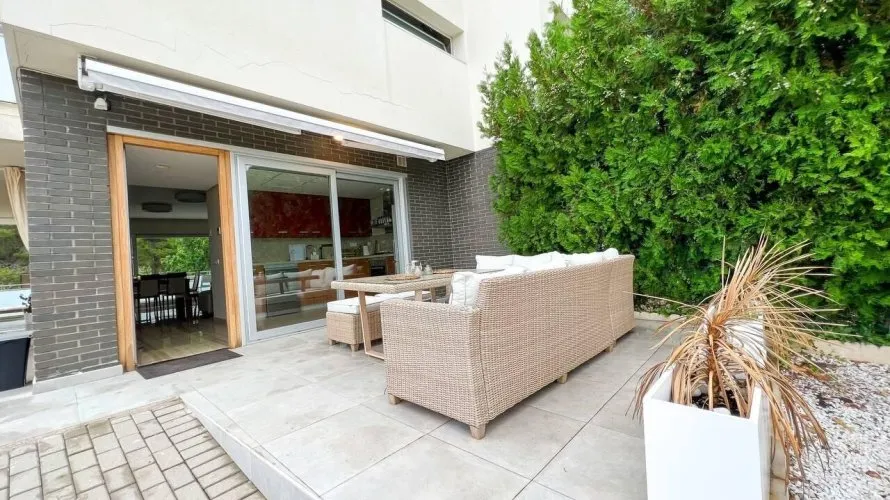 Apartamento de 4 dormitorios en Chiva, Spain No. 3291 № 11