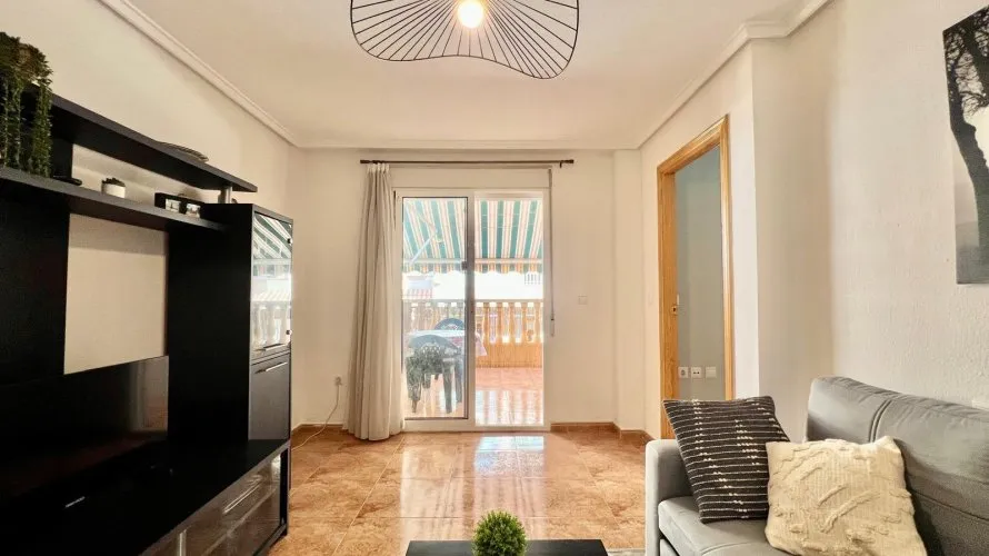 Apartamento de 1 dormitorio en Torrevieja, Spain No. 3354 № 25