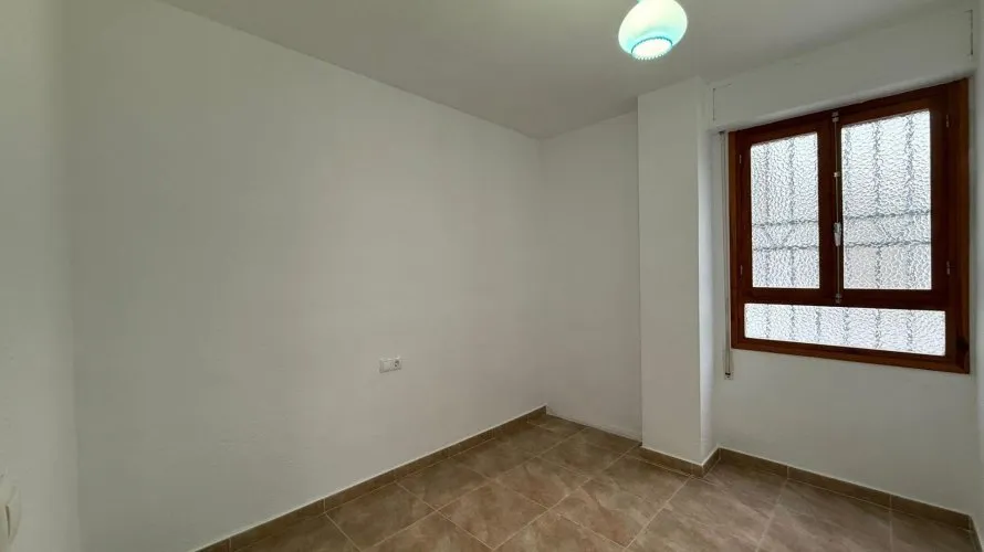 Apartamento de 3 dormitorios en Torrevieja, Spain No. 3190 № 1