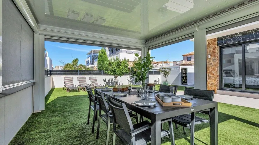 Villa de 120m² en Torrevieja, Spain No. 3302 № 26