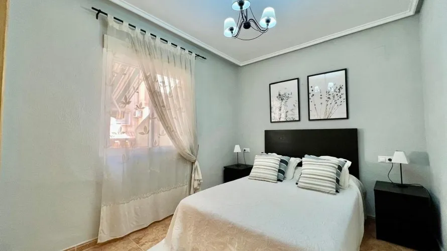 Apartamento de 1 dormitorio en Torrevieja, Spain No. 3354 № 9