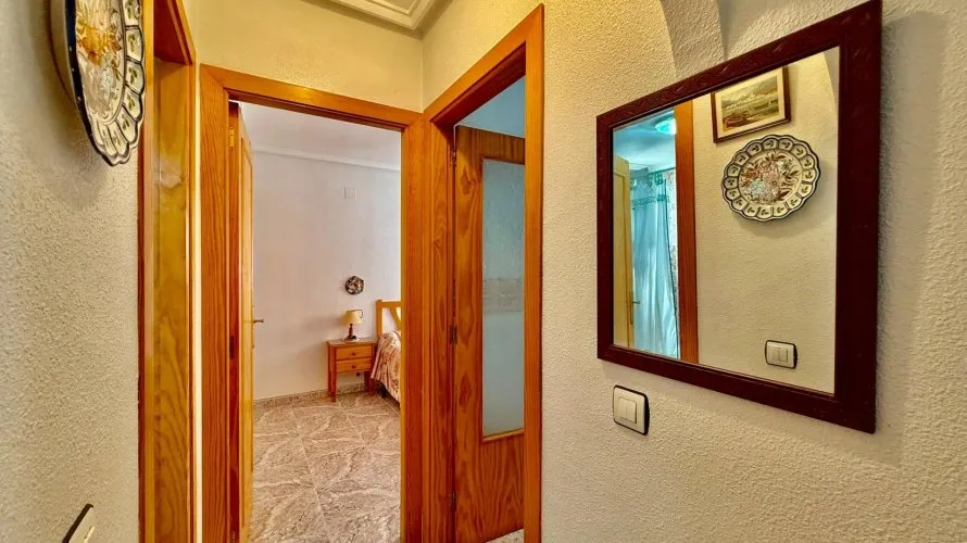 Apartamento de 2 dormitorios en Torrevieja, Spain No. 3198 № 12