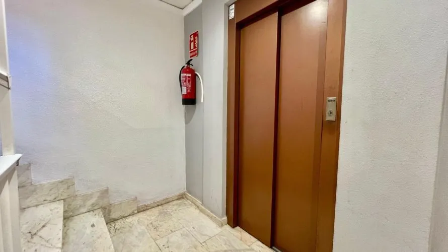 Apartamento de 1 dormitorio en Torrevieja, Spain No. 3335 № 4