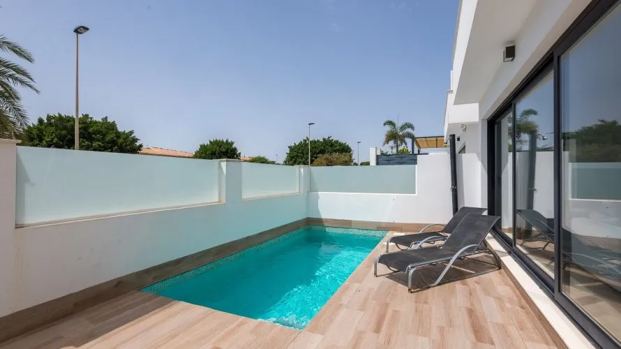 Villa de 121m² en Las Esperanzas, Spain No. 3310