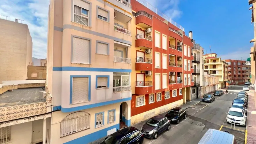 Apartamento de 1 dormitorio en Torrevieja, Spain No. 3355 № 13