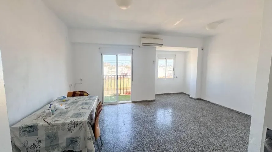 Apartamento de 2 dormitorios en Puerto De Sagunto, Spain No. 3334 № 24