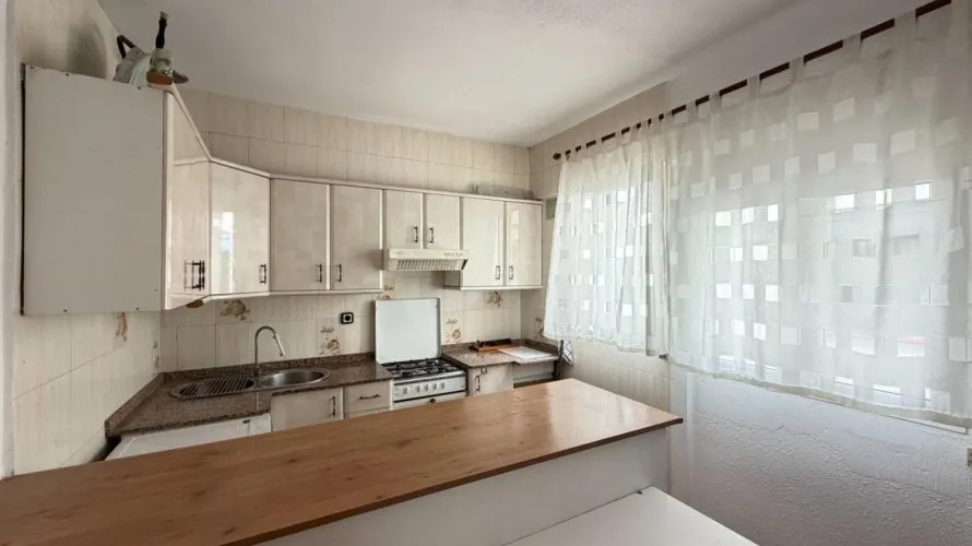 Apartamento de 3 dormitorios en Alicante, Spain No. 3395 № 23