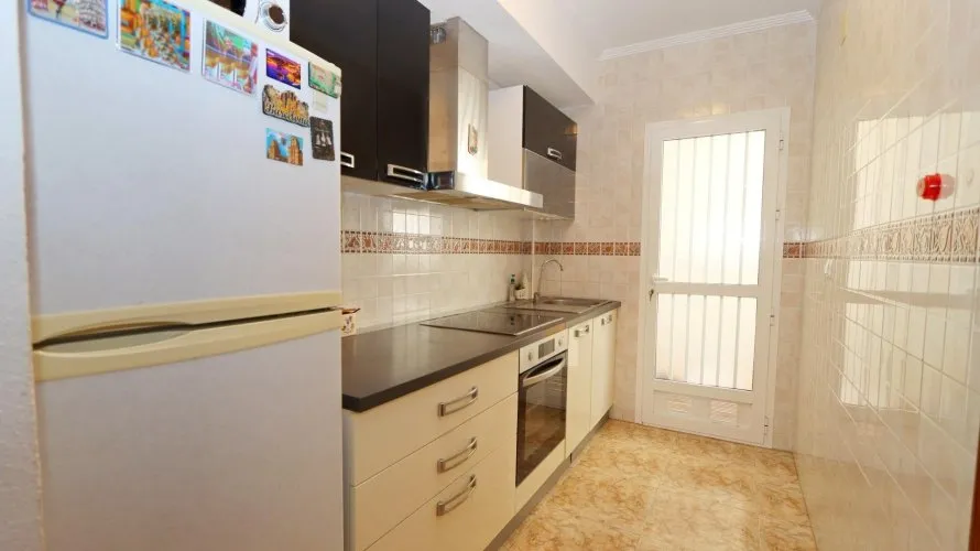 Apartamento de 1 dormitorio en Alicante, Spain No. 3224 № 12