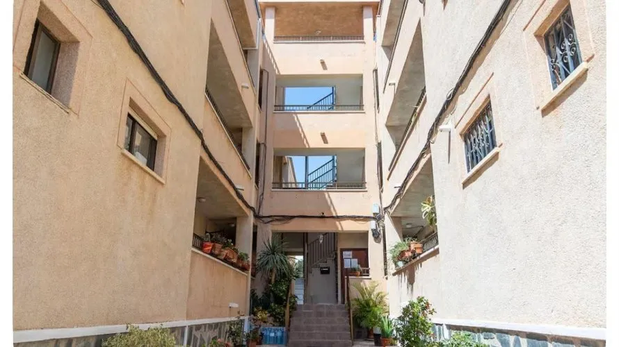 Apartamento de 25m² en Torrevieja, Spain No. 3209 № 14