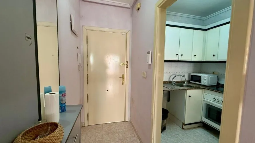 Apartamento de 2 dormitorios en Torrevieja, Spain No. 3231 № 6