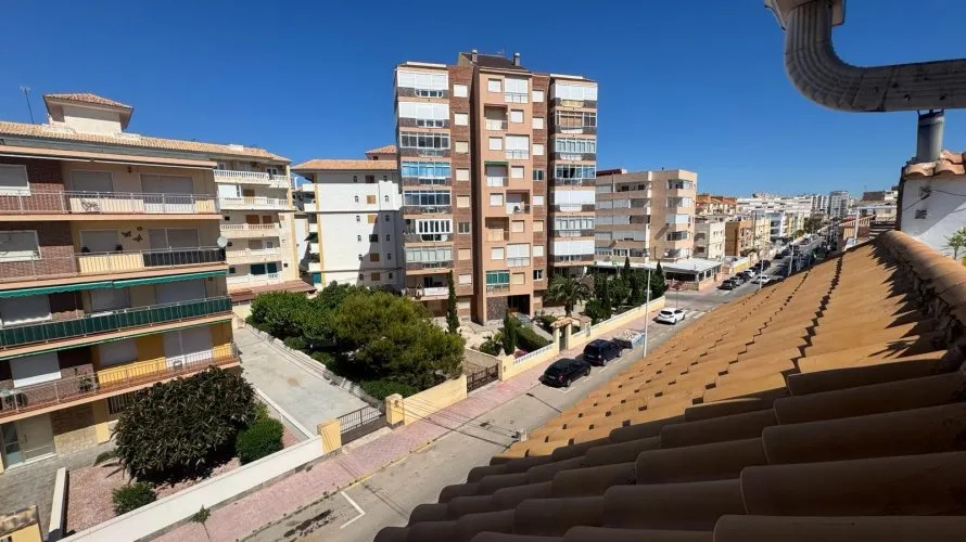 Ático de 3 dormitorios en Torrevieja, Spain No. 3191 № 3
