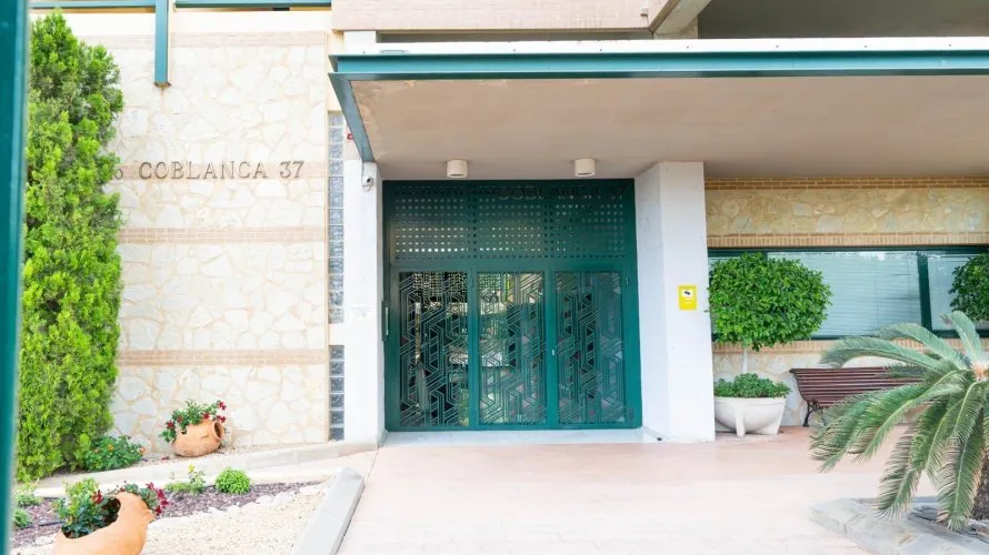 Apartamento de 3 dormitorios en Benidorm, Spain No. 3368 № 6
