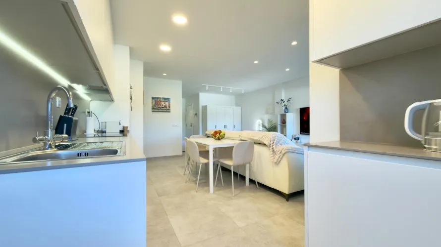 Apartamento de 3 dormitorios en Villajoyosa, Spain No. 3371 № 7