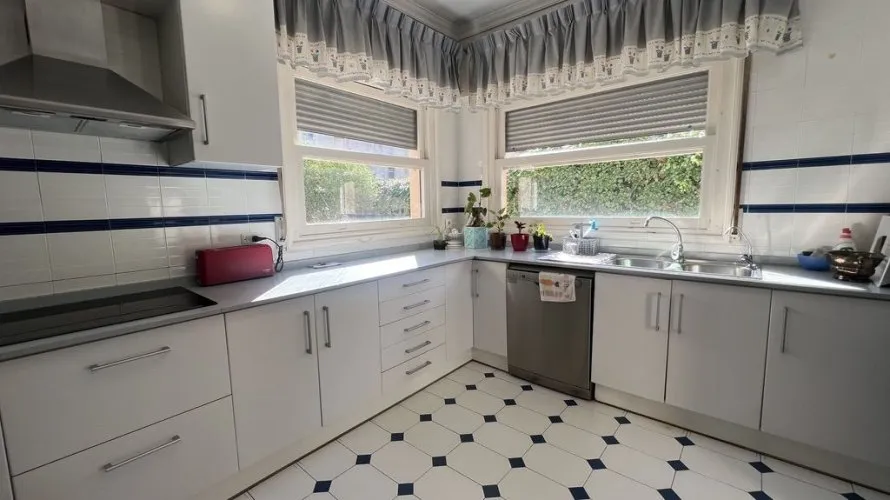 Villa de 352m² en Dénia, Spain No. 3250 № 18