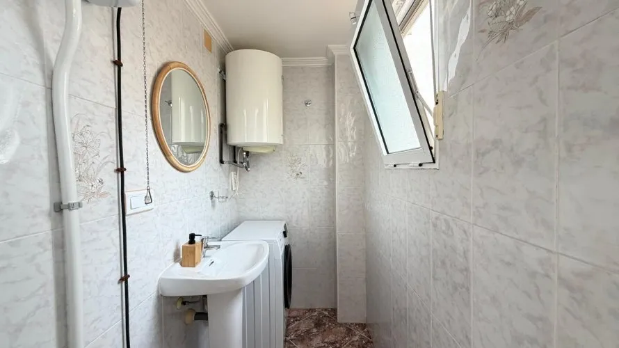 Apartamento de 2 dormitorios en Torrevieja, Spain No. 3349 № 11