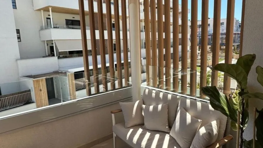 Apartamento de 2 dormitorios en San Juan, Spain No. 3397 № 2