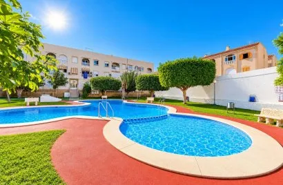 Ático de 61m² en Torrevieja, Spain No. 3462