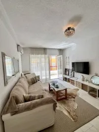 Apartamento de 3 dormitorios en Torrevieja, Spain No. 3455