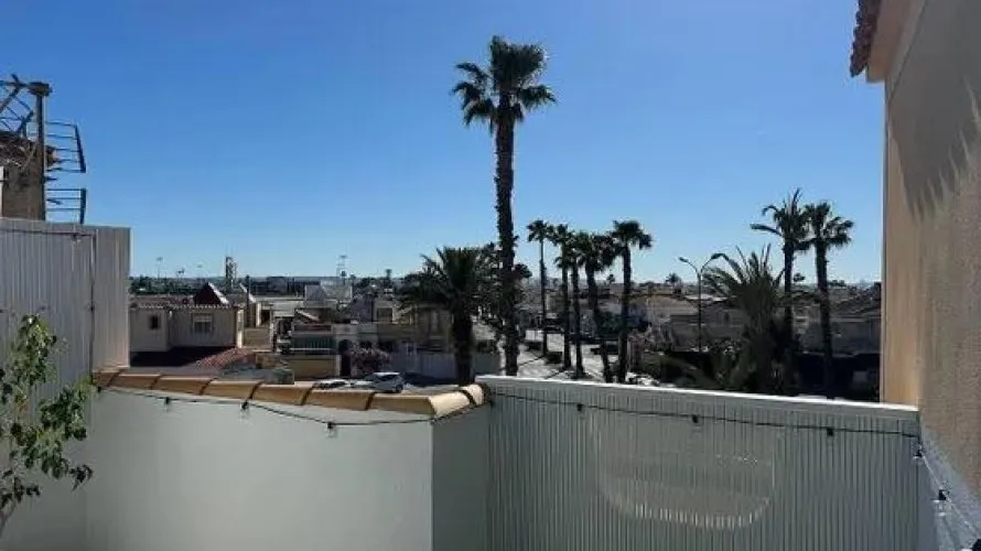 Сasa de 82m² en Torrevieja, Spain No. 3457 № 1