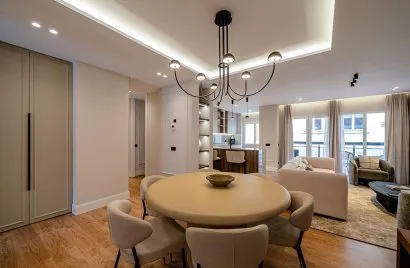 Apartment de 3 chambres à Madrid, Spain No. 1083