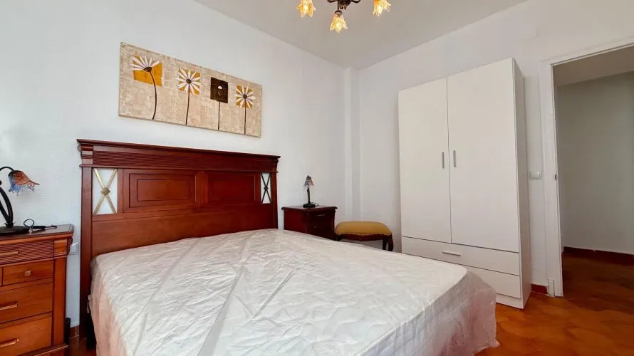 Apartment de 3 chambres à Alicante, Spain No. 2806