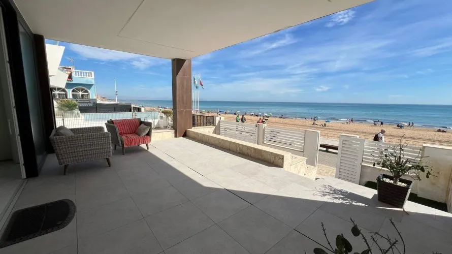 Villa de 5 chambres à La Mata, Spain No. 643 № 5