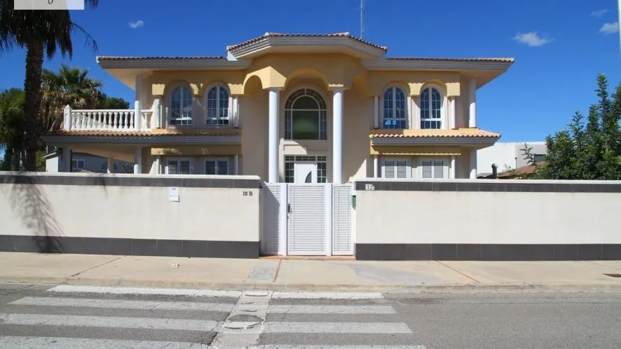 Apartment de 4 chambres à L'Eliana, Spain No. 1370 № 6